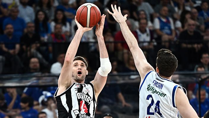 Anadolu Efes:64 Beşiktaş Fibabanka:75
