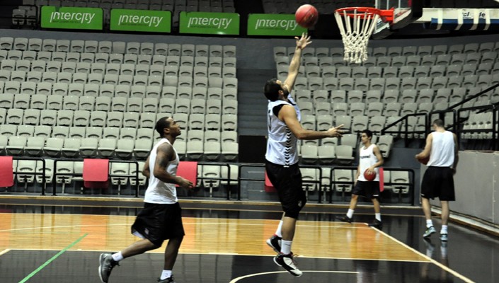 Partizan Maçı Hazırlıkları Devam Ediyor