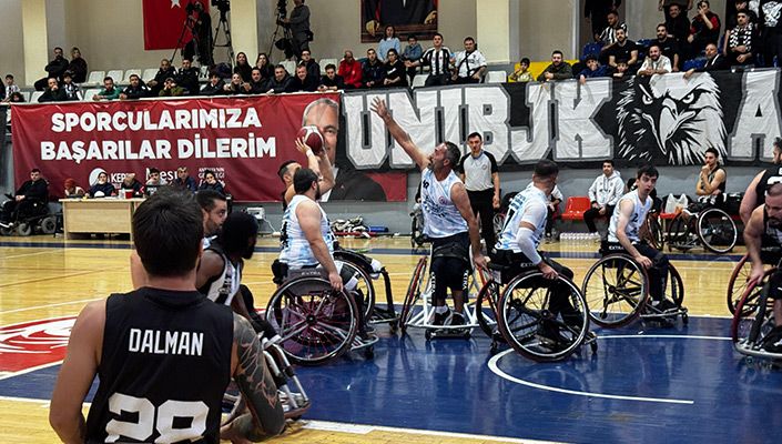Antalya Bş. Belediye:67 Beşiktaş:96 
