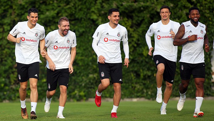 Futbol Takımımız Yeni Sezon Hazırlıklarının İstanbul Etabını Tamamladı