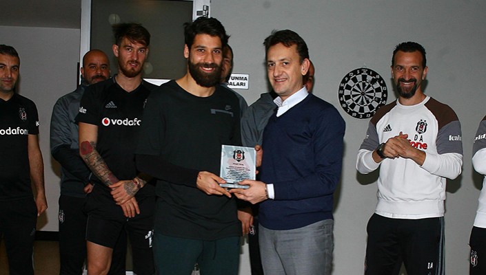 Olcay Şahan İçin BJK Nevzat Demir Tesisleri’nde Veda Töreni Düzenlendi