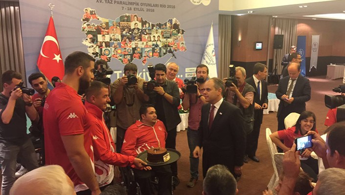 Rio Paralimpik Oyunları’na Katılacak Sporcular İçin Uğurlama Töreni Düzenlendi