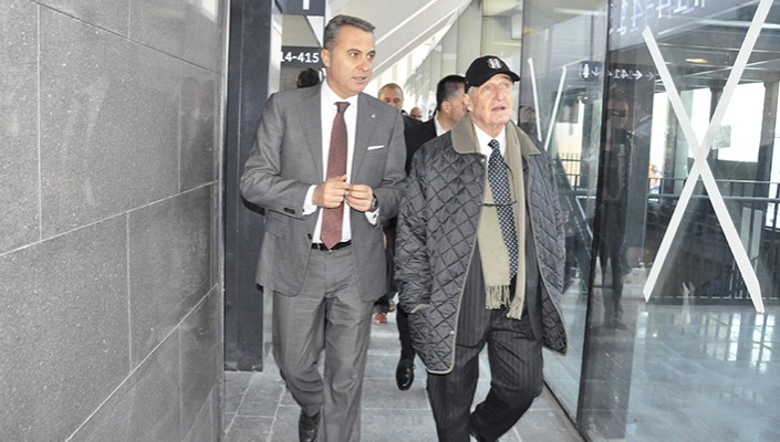 Başkanımız Fikret Orman, Kongre Üyemiz Rahmi M. Koç’a Vodafone Arena’yı Gezdirdi