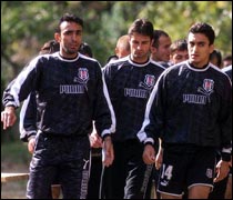 Kartal lige döndü