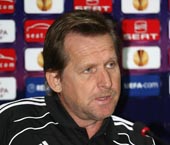 Schuster’den Açıklamalar