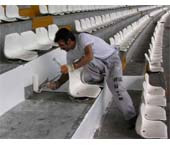 BJK İnönü Stadı Boyanıyor