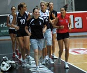 Bayan Voleybolcularımız Hazırlıklara Başladı 