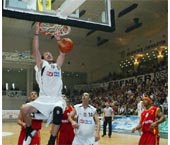 Beşiktaş: 75 – Galatasaray: 64