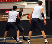 Yeni Transferimiz Marcelus Kemp Antrenmanda