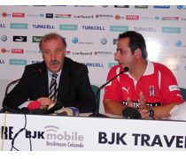 “Futbolcularımı Tebrik Ediyorum”