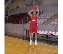 Ufuk: Ülker Bireysel Oynuyor
