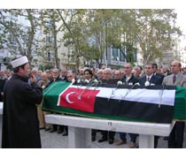 Nur İçinde Yat
