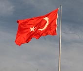 Ümraniye’ye Dev Türk Bayrağı