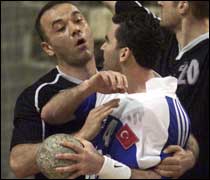 Beşiktaş:25 M.Piyango:24