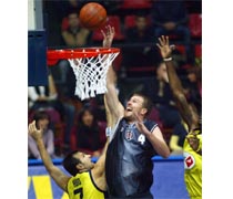 Fenerbahçe:83-Beşiktaş:79