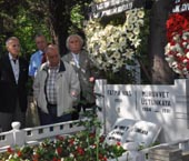 Mehmet Üstünkaya Anıldı
