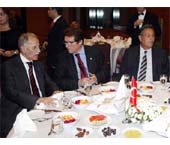 Divan Kurulu’ndan İftar Yemeği