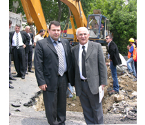 İlk Kazma Vuruldu 