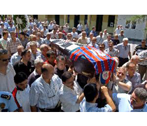 Esel’i Son Yolculuğuna Uğurladık