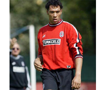 Carew Neşe Saçtı