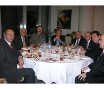 Çimen’den İftar Yemeği