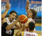 Galatasaray Cafe Crown: 80-Beşiktaş Cola Turka: 73
