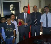 Öğrencilerden Kenan Öner’e Ziyaret