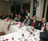Başkent’te Siyah-Beyaz Gece