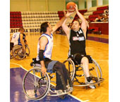 İzmir B.B.:58 Beşiktaş: 54