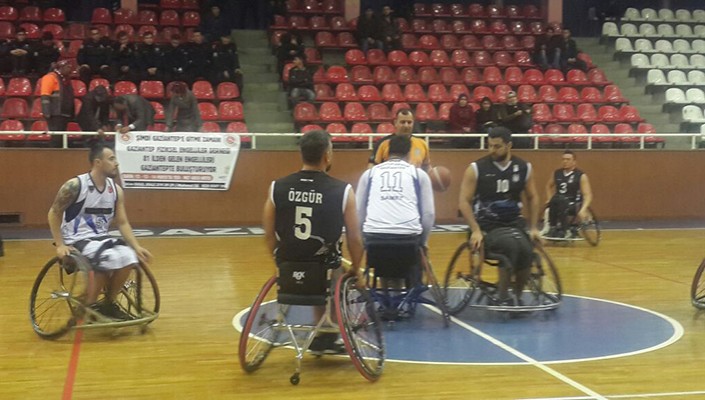 Bş. Bld. Gaziantep:40 Beşiktaş RMK Marine:77