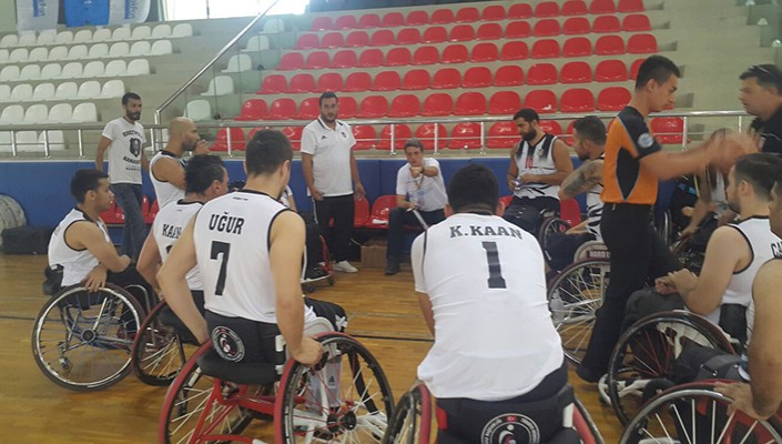 Metin Alparslan Basketbol Federasyon Kupası'nda Şampiyon Beşiktaş RMK Marine