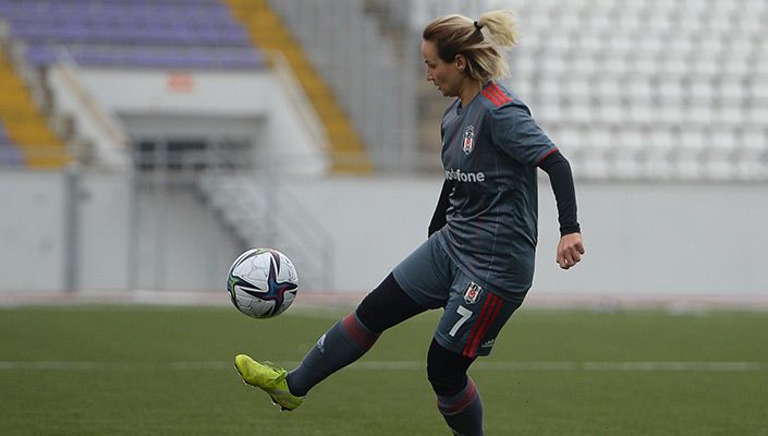 Arzu Karabulut: “Güzel bir oyun sergiledik”