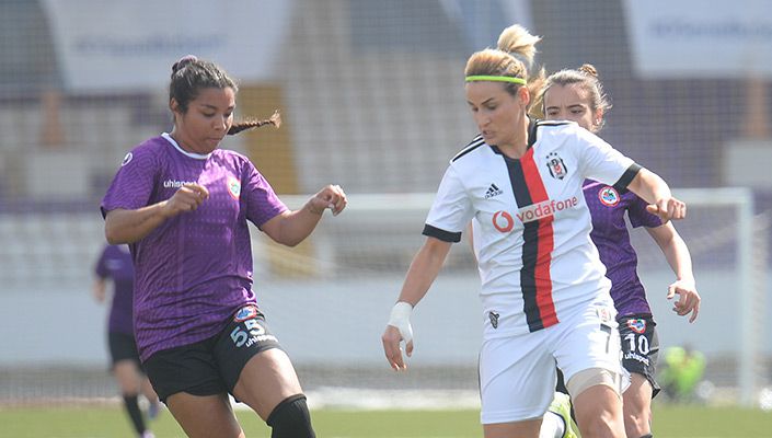 Arzu Karabulut: “Güzel bir oyun sergiledik”