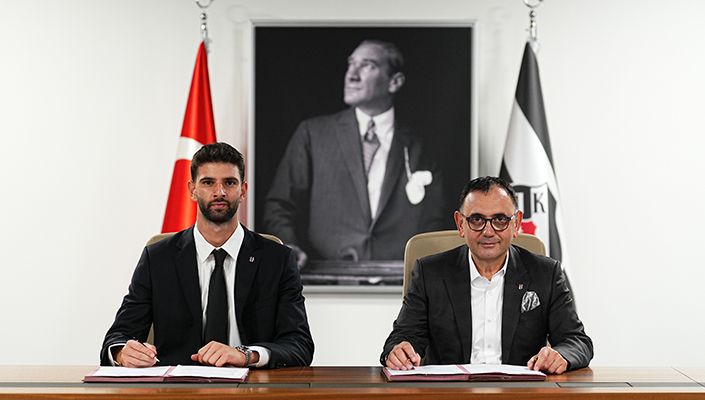 Asbaşkan ve İcra Kurulu Başkanımız Murat Kılıç, Yeni Transferimiz Ümit Akdağ ile Bir Araya Geldi