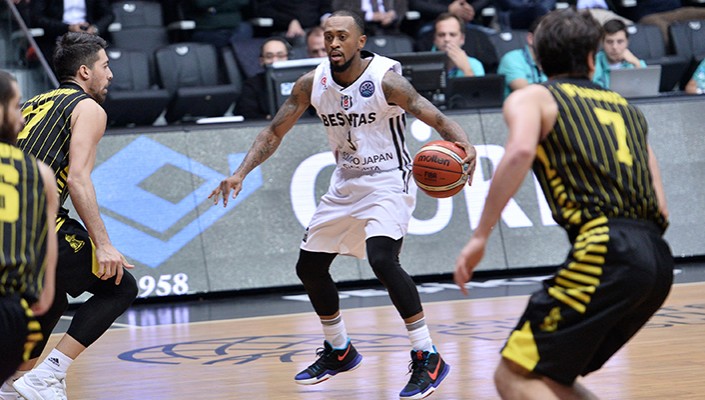 Beşiktaş Sompo Japan:83 Aris:61