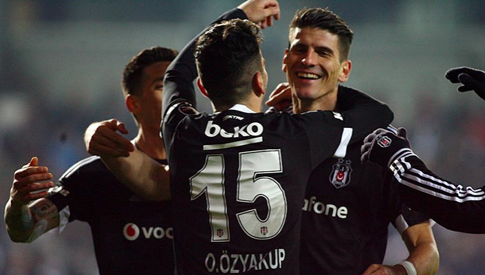 Mersin İdmanyurdu Maçının Hakemi Mete Kalkavan