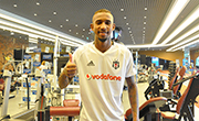 Anderson Talisca undergoes medical