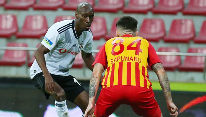 Atiba Hutchinson: ‘Can acıtıcı bir sonuç’