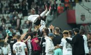 Beşiktaş Legend Atiba Hutchinson bids farewell to fans