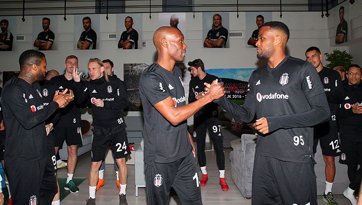 Atiba Hutchinson’ın Doğum Günü Kutlandı