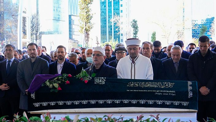Atıfet Keçeli Son Yolculuğuna Uğurlandı