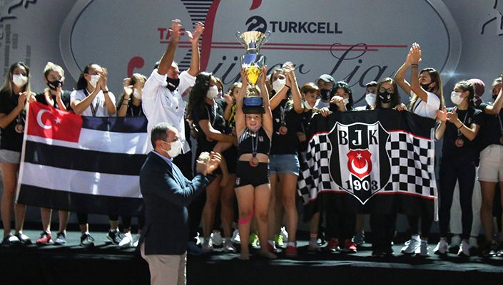 Atletizm Takımımız, Süper Atletizm Kadınlar Ligi’nde Türkiye Üçüncüsü Oldu