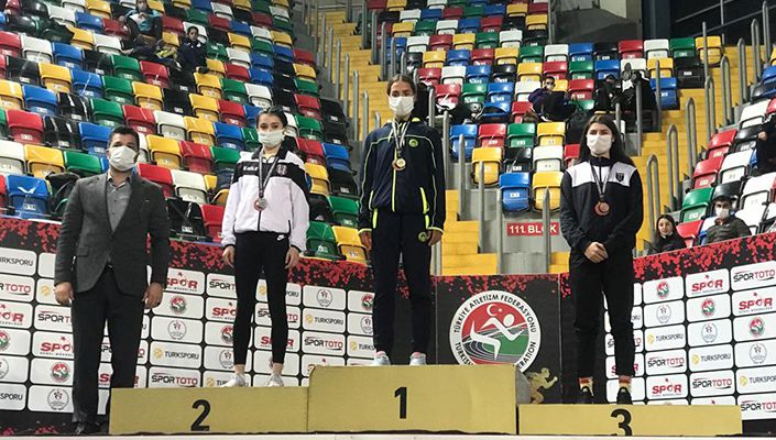 Atletizm Takımımızın Sporcusu Nazire Güleç, Türkiye İkincisi Oldu