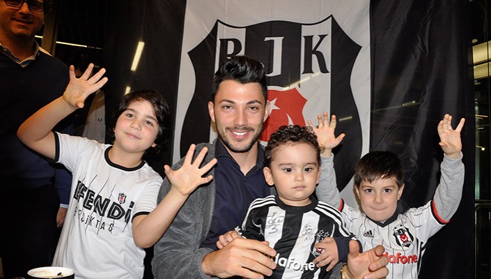 Tolgay Arslan Vodafone Arena Kartal Yuvası’nda Taraftarlarımızla Buluştu