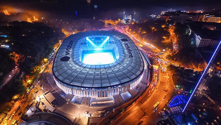 Vodafone Arena Yılın En İyi Stadının Seçildiği StadiumDB'de Halk Oylamasında İlk Sırada Yer Aldı