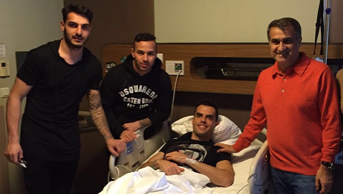 Teknik Direktörümüz Şenol Güneş ve Futbolcularımızdan Luiz Rhodolfo’ya Ziyaret