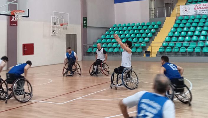 Bağcılar Engelli Gençlik SK:62 Beşiktaş:71 (Hazırlık Maçı)