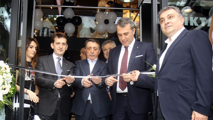 Bağdat Caddesi Kartal Yuvası Açıldı