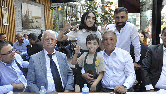 Başkanımız Ahmet Nur Çebi, Açılış Töreninde Taraftarlarımızla Buluştu