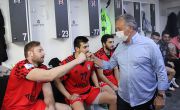 Başkanımız Ahmet Nur Çebi, Beşiktaş Aygaz Takımımızı Tebrik Etti